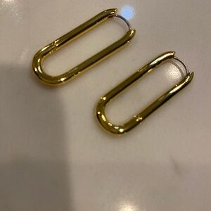 Brand new Gorjana Zoey link hoop earrings